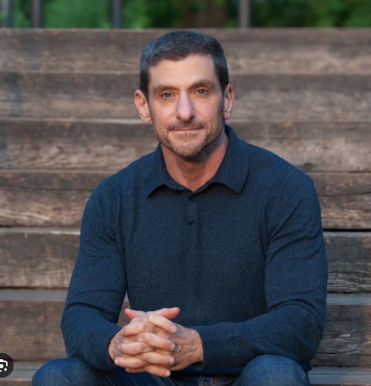 Amir Levine
